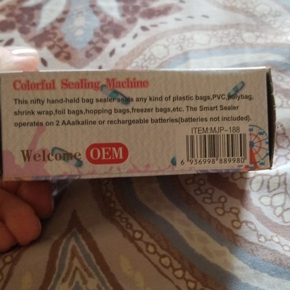 NWOT Majesta Sealing Machine, Re-Seal Your Food! - Picture 2 of 6